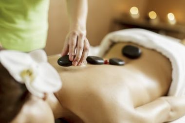 RELAX BODY – MASSAGE BODY ĐÁ NÓNG MẸ BẦU 90 PHÚT